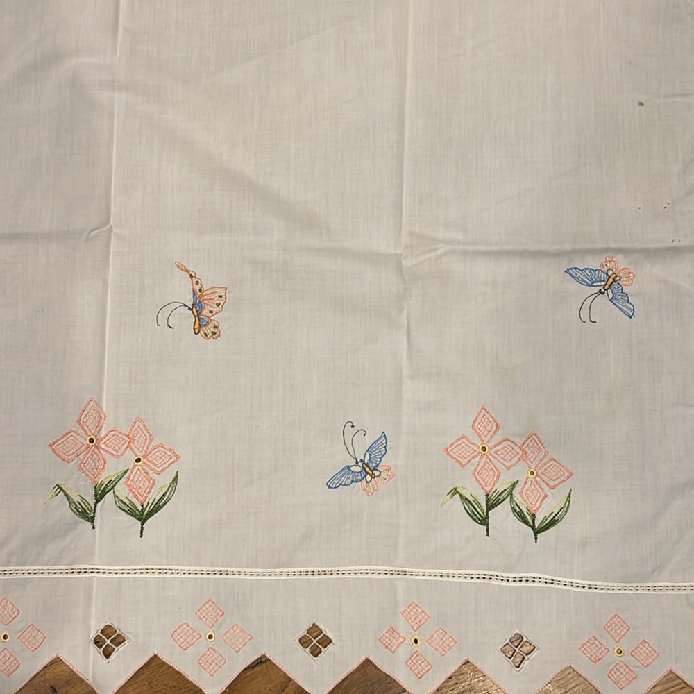 Vintage Butterfly Curtains - Picture 3 of 9
